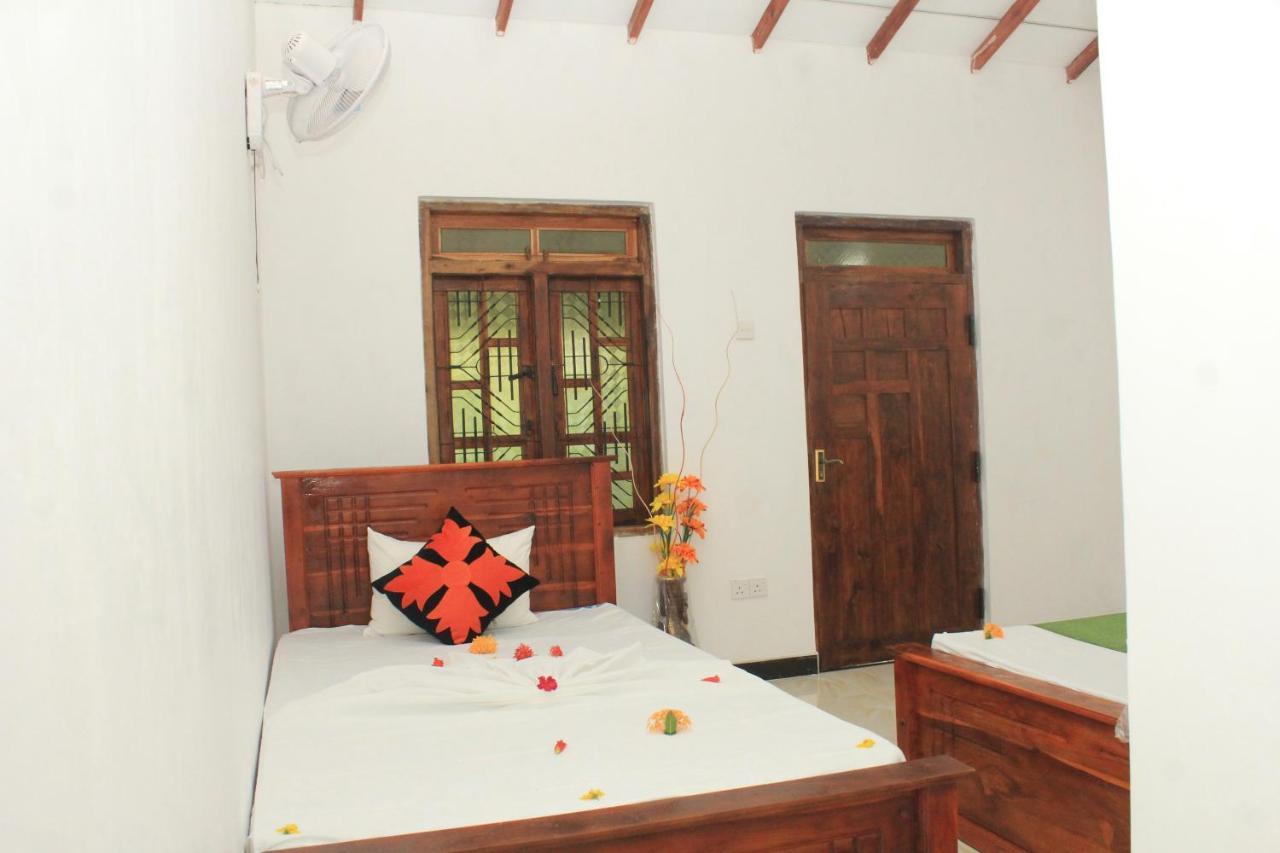 Sigiriya Hillside View Villa ภายนอก รูปภาพ