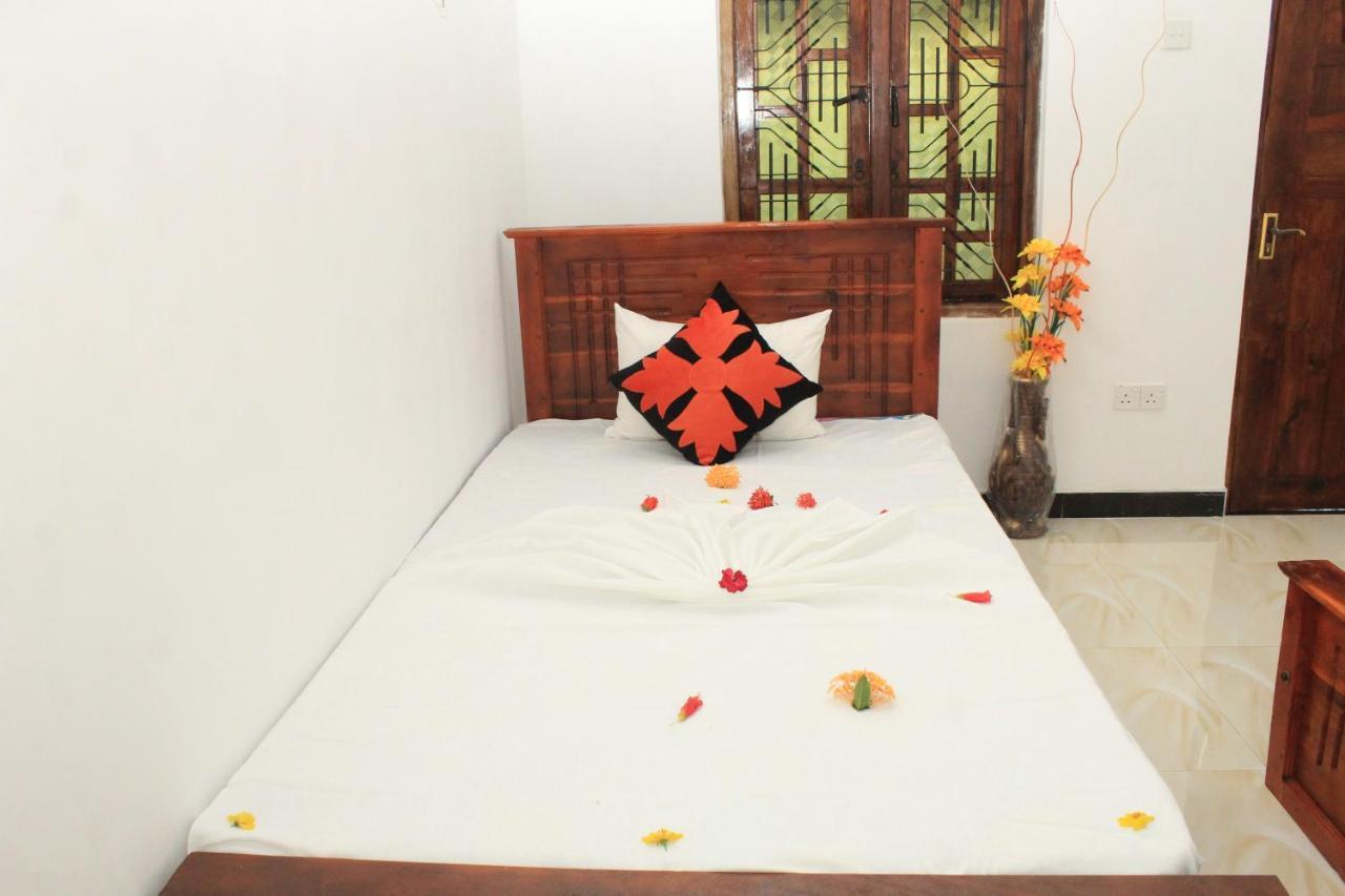 Sigiriya Hillside View Villa ภายนอก รูปภาพ